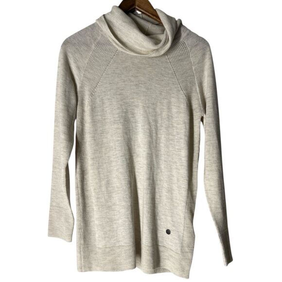 Royal Robbins Sweaters - Royal Robbins Cream Turtle Neck Tunic Sweater Womens Sz XS Merino Wool